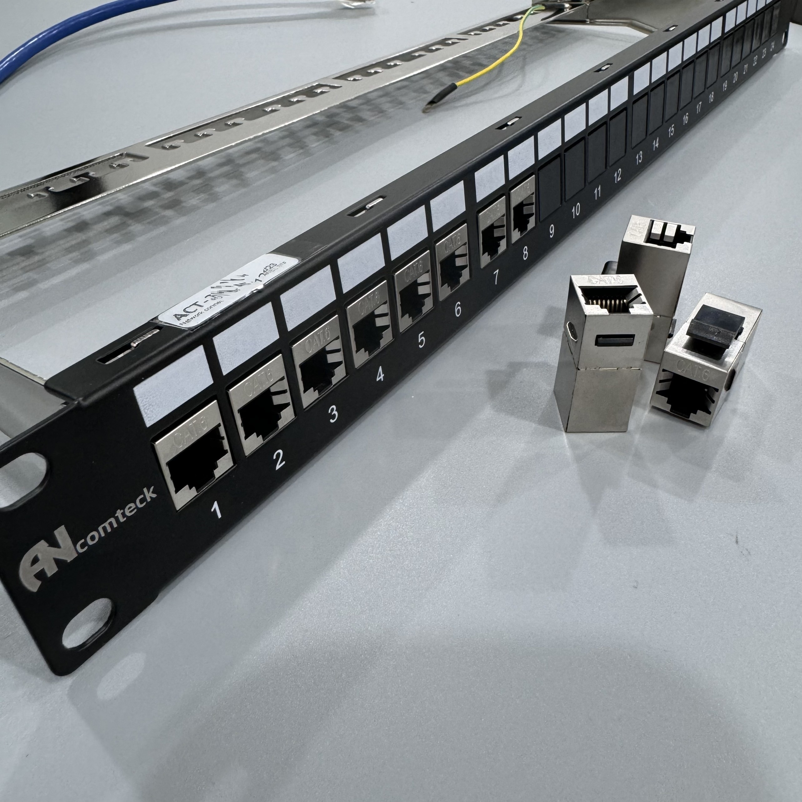 Thanh đấu nối mạng PATCH PANEL 8 port 1U chuẩn 19'' CAT5.CAT6.CAT6A , mã ACT-8S2S1U ANCOMTECACT-8S1U