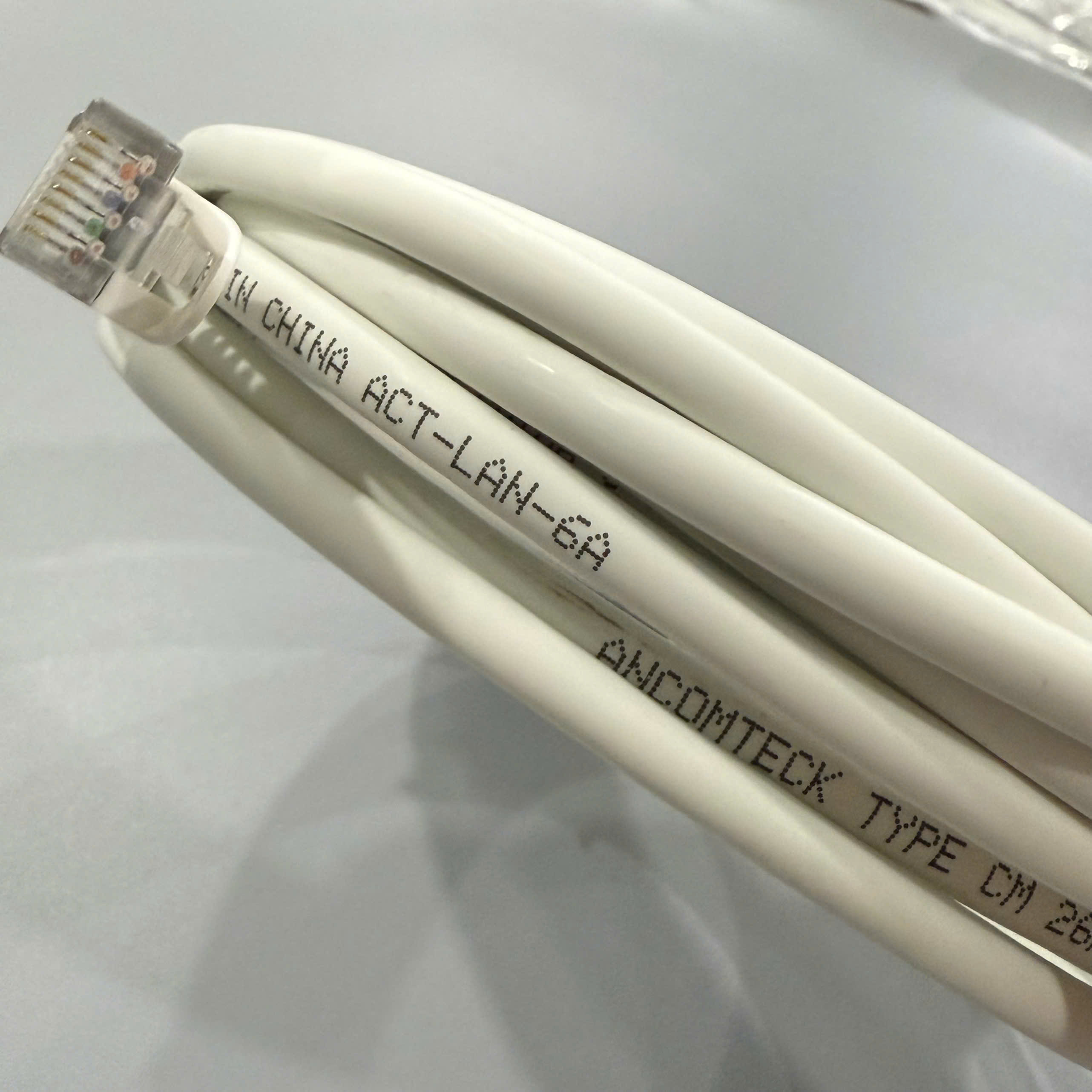 Dây nhảy PATCH CORD Cat6A FTP, Shielded, LSZH, White, 1.5M - ANCOMTECK mã ACT-LAN-6A015WT