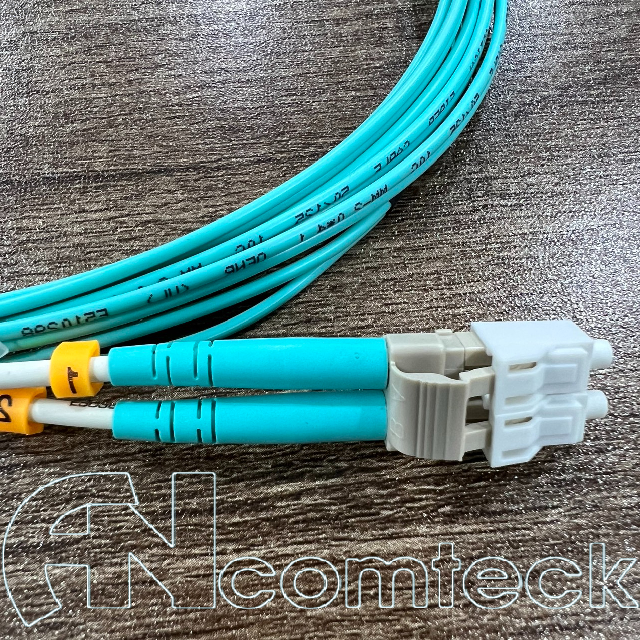 Dây nhảy quang 3m Multimode OM3 chuẩn LC/UPC-LC/UPC-MM ANCOMTECK