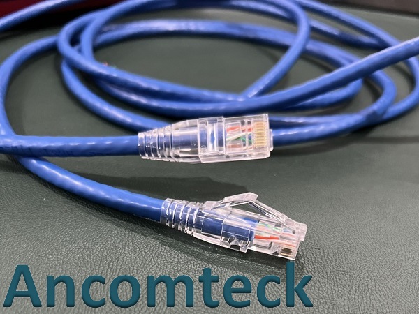 Dây nhảy patch cord CAT5E loại 5m ANCOMTECK - màu xanh: ACOM-C5BL017F