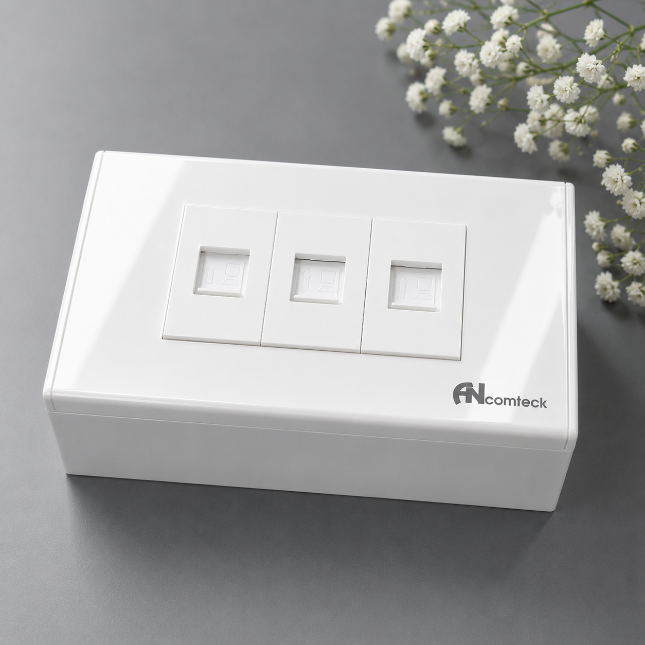 Bộ Outlet Wallplate 3 cổng Ancomteck (Nhân RJ45, RJ11+Đế+mặt)